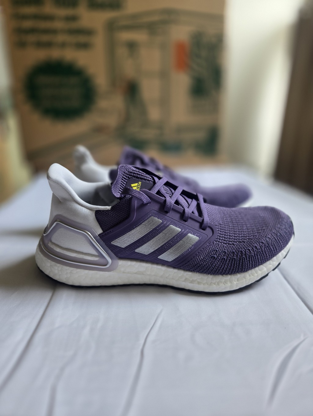 Adidas Ultraboost 20 Women Size 10